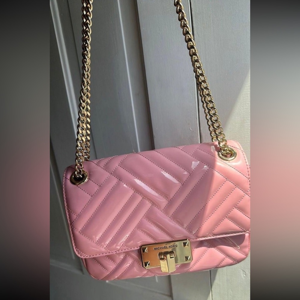 Michael Kors Pink Quilted 2-in-1 chain crossbody + shoulder purse